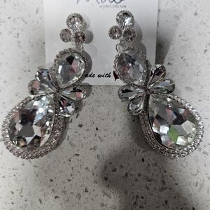 Dazzling Crystal Drop Earrings